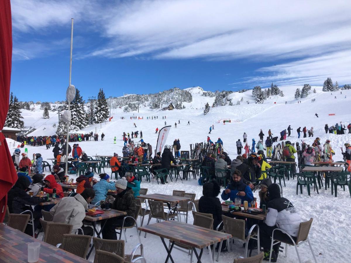 Charmant Studio Cabine Cosy A 100 M Des Pistes 尚鲁斯 外观 照片